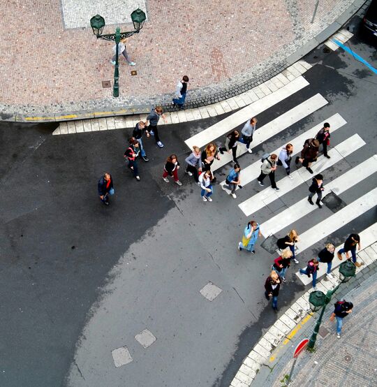 Vue de dessus d'un passage piéton