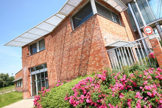 Photo du bâtiment des bureaux du SIMOUV.